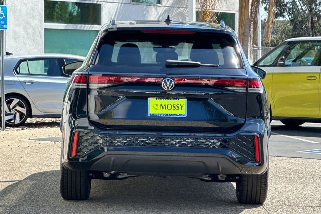 2025 Volkswagen Tiguan 2.0T SE R-Line Black 2025 Volkswagen Tiguan 2.0T SE R-Line Black