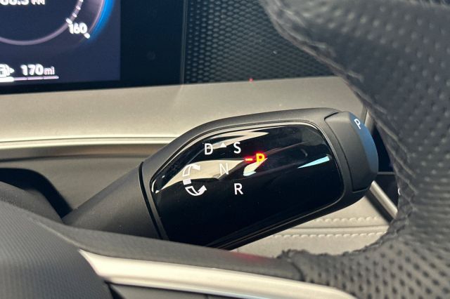 2025 Volkswagen Tiguan 2.0T SE R-Line Black 2025 Volkswagen Tiguan 2.0T SE R-Line Black