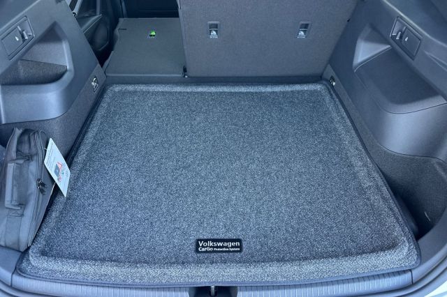 2025 Volkswagen Tiguan 2.0T SE R-Line Black 2025 Volkswagen Tiguan 2.0T SE R-Line Black