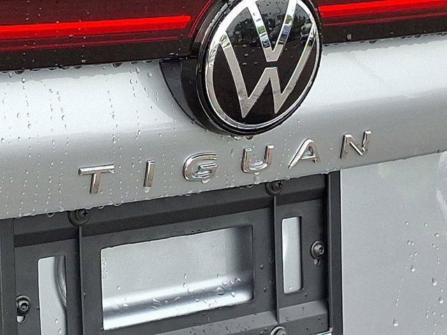 2025 Volkswagen Tiguan SE
