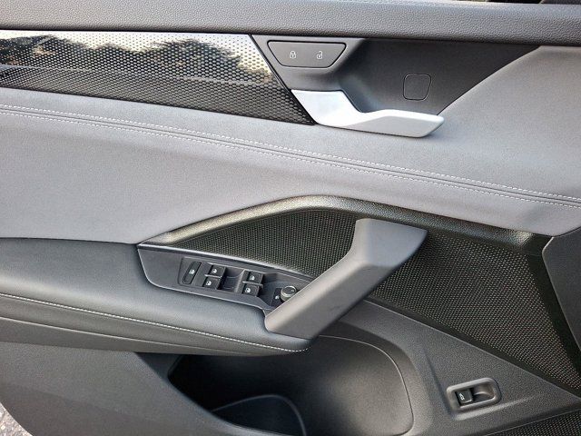 2025 Volkswagen Tiguan SE