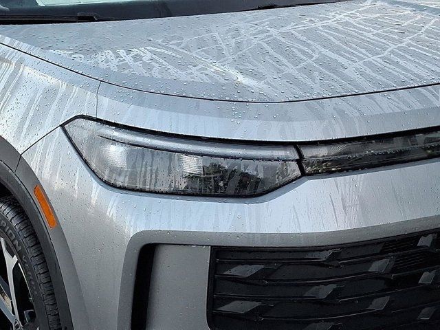 2025 Volkswagen Tiguan SE