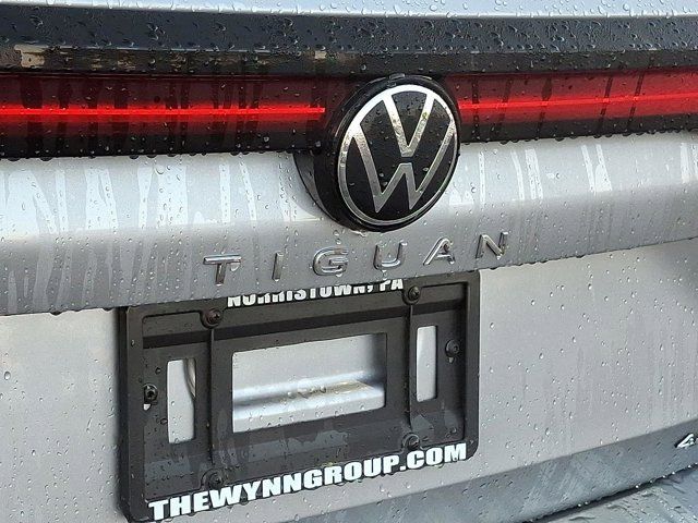 2025 Volkswagen Tiguan SE