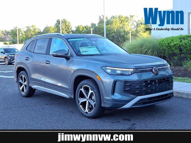 2025 Volkswagen Tiguan SE