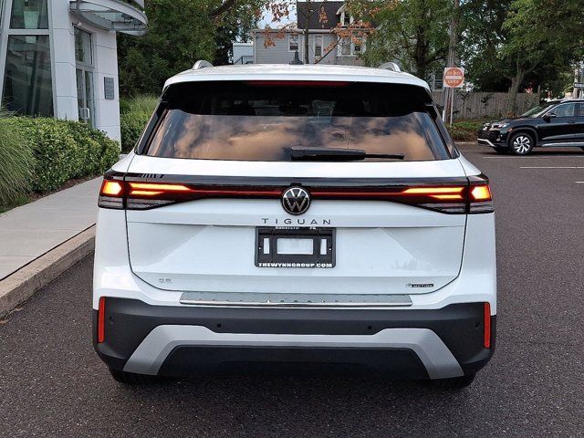 2025 Volkswagen Tiguan SE
