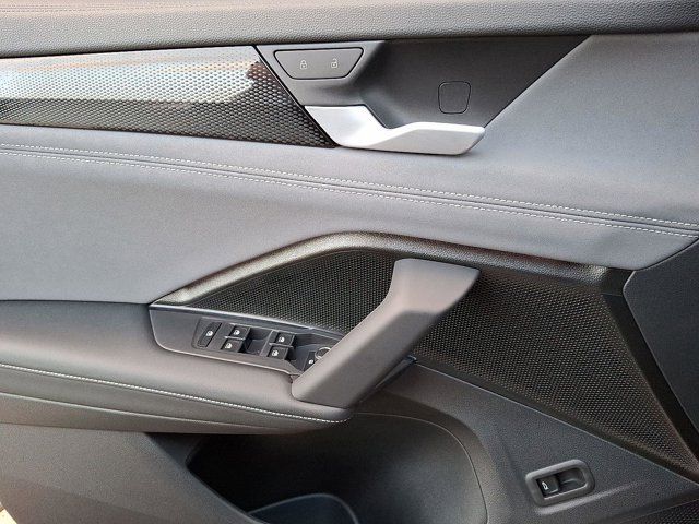 2025 Volkswagen Tiguan SE