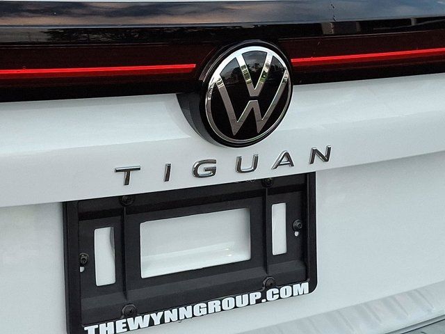 2025 Volkswagen Tiguan SE