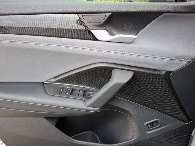 2025 Volkswagen Tiguan SE