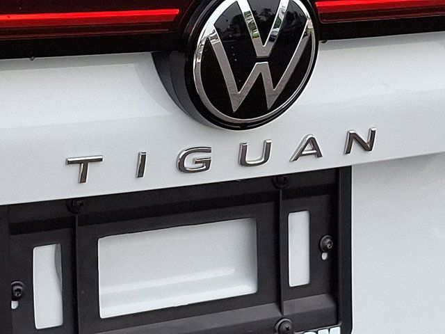 2025 Volkswagen Tiguan SE