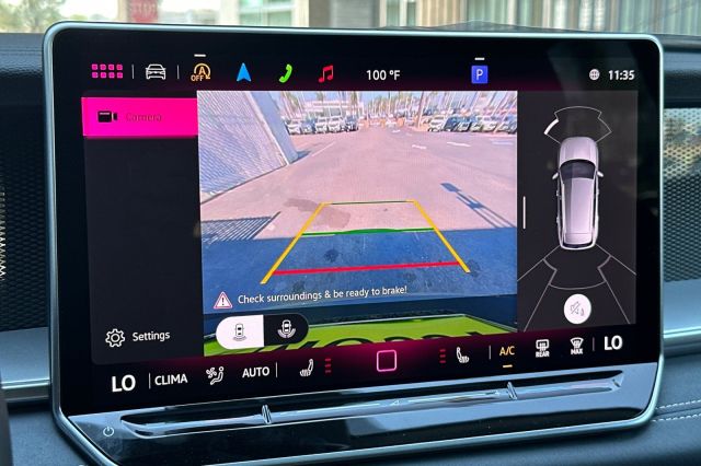 2025 Volkswagen Tiguan 2.0T SE 2025 Volkswagen Tiguan 2.0T SE