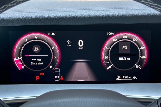 2025 Volkswagen Tiguan 2.0T SE 2025 Volkswagen Tiguan 2.0T SE