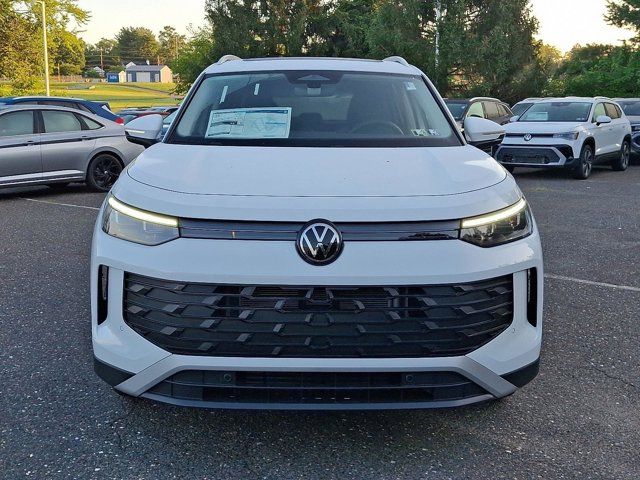 2025 Volkswagen Tiguan SE