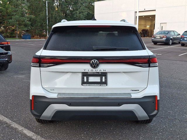 2025 Volkswagen Tiguan SE