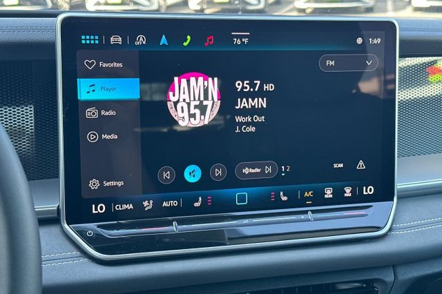 2025 Volkswagen Tiguan 2.0T SE 2025 Volkswagen Tiguan 2.0T SE