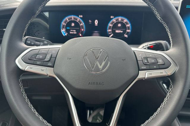 2025 Volkswagen Tiguan 2.0T SE 2025 Volkswagen Tiguan 2.0T SE