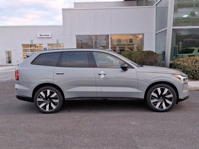 2025 Volvo EX90 Ultra
