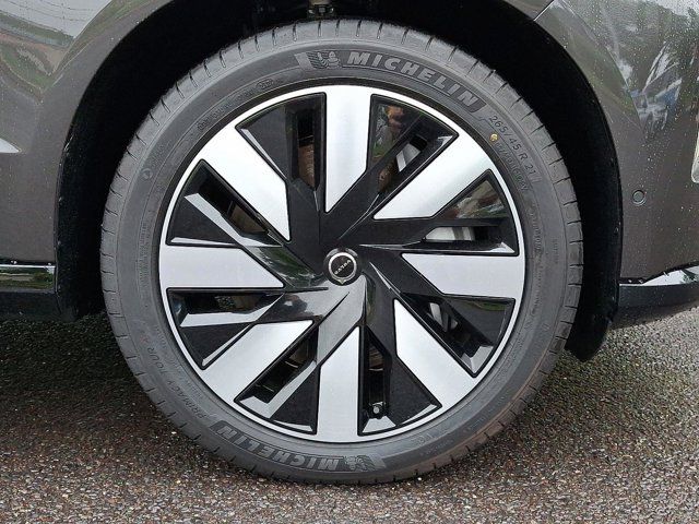 2025 Volvo EX90 Ultra
