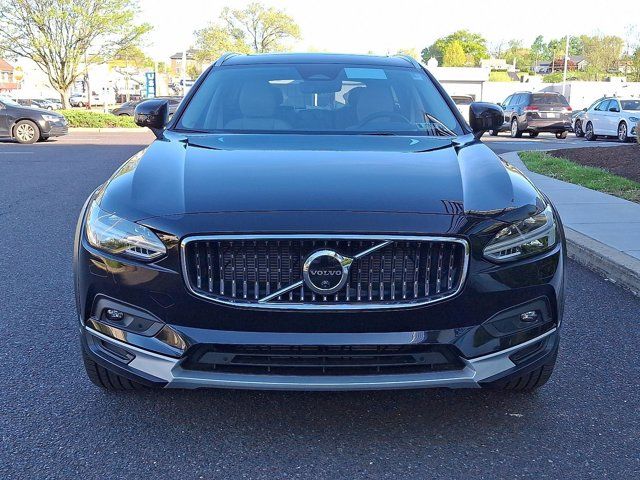 2025 Volvo V90 Cross Country Ultra