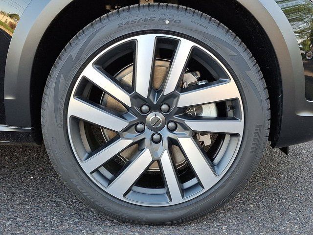 2025 Volvo V90 Cross Country Ultra