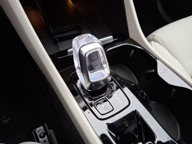 2025 Volvo XC40 Plus Dark Theme