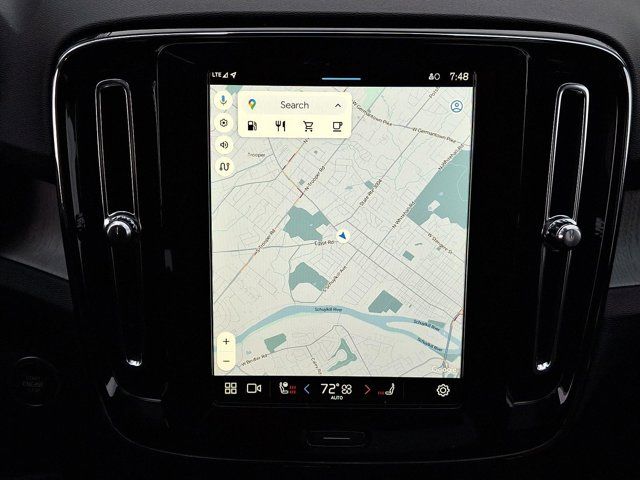 2025 Volvo XC40 Plus Dark Theme