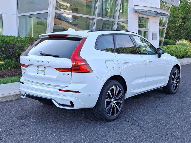2025 Volvo XC60 Plus