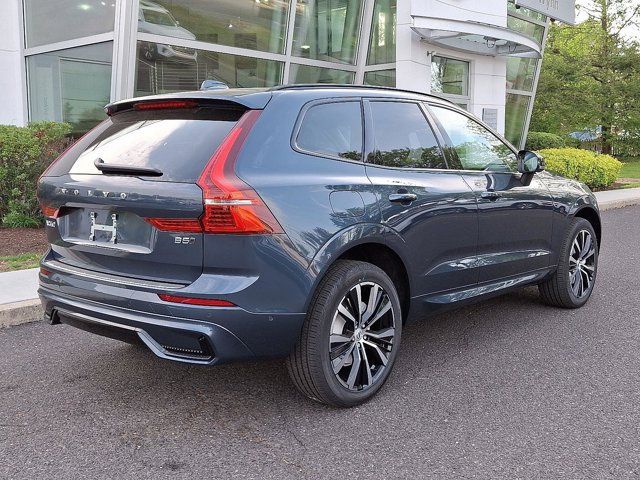 2025 Volvo XC60 Plus