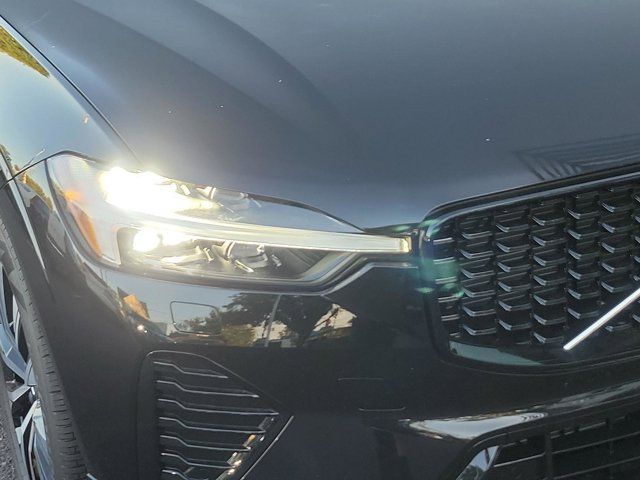 2025 Volvo XC60 Core