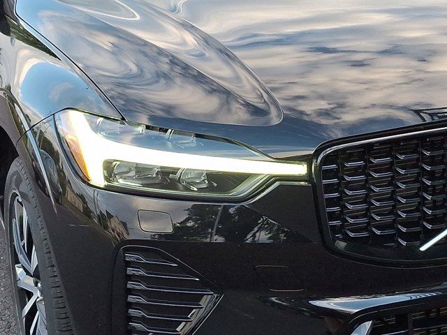 2025 Volvo XC60 Core