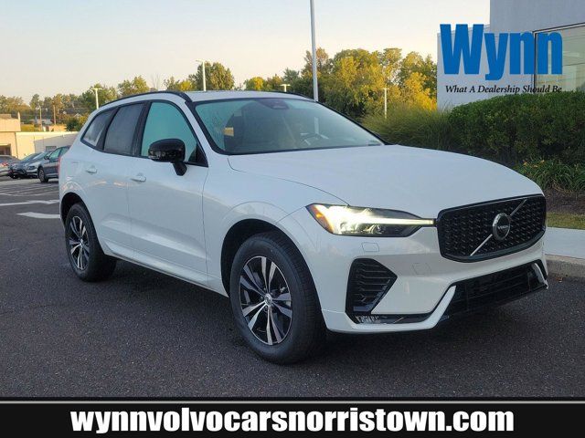 2025 Volvo XC60 Core
