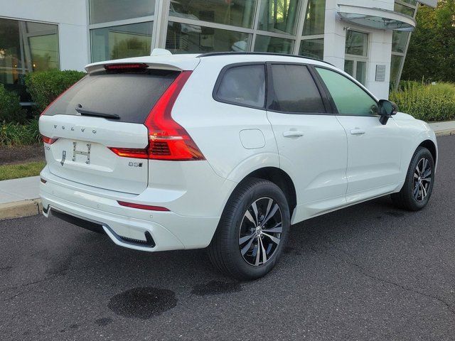 2025 Volvo XC60 Core