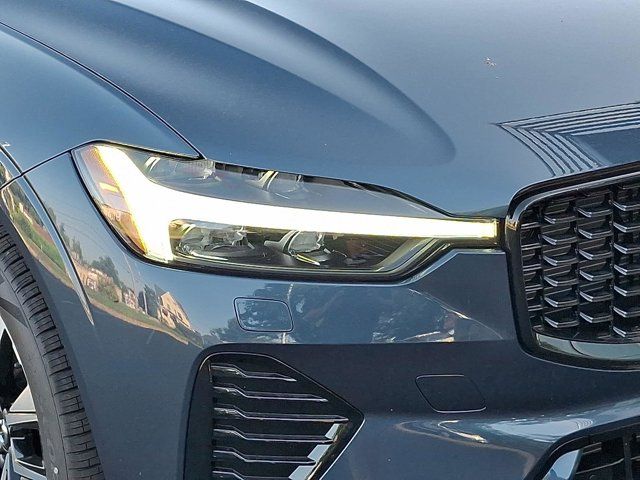 2025 Volvo XC60 Core