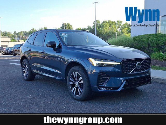 2025 Volvo XC60 Core