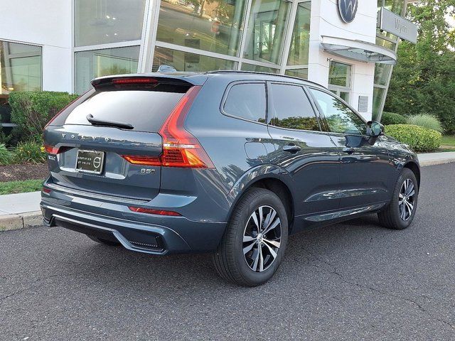 2025 Volvo XC60 Core
