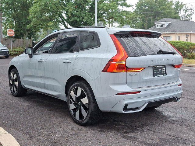 2025 Volvo XC60 Plug-In Hybrid Plus