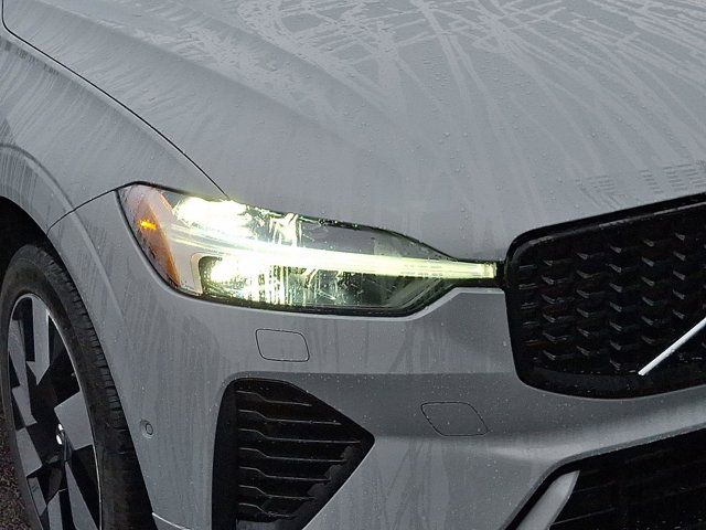 2025 Volvo XC60 Plug-In Hybrid Plus