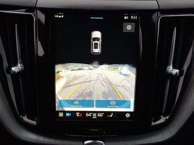 2025 Volvo XC60 Plug-In Hybrid Plus
