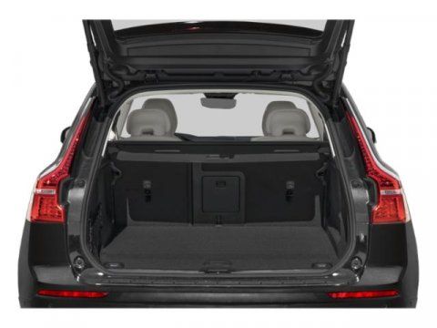 2025 Volvo XC60 Plug-In Hybrid Plus