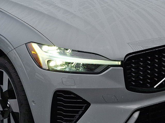 2025 Volvo XC60 Plug-In Hybrid Plus