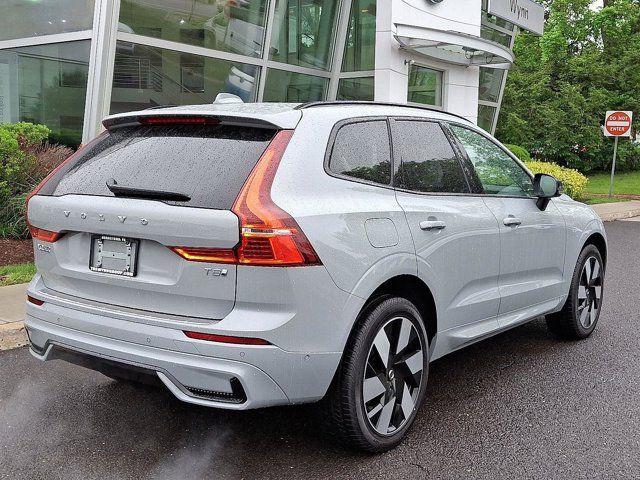 2025 Volvo XC60 Plug-In Hybrid Plus
