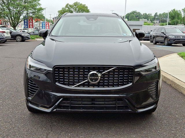2025 Volvo XC60 Plug-In Hybrid Plus