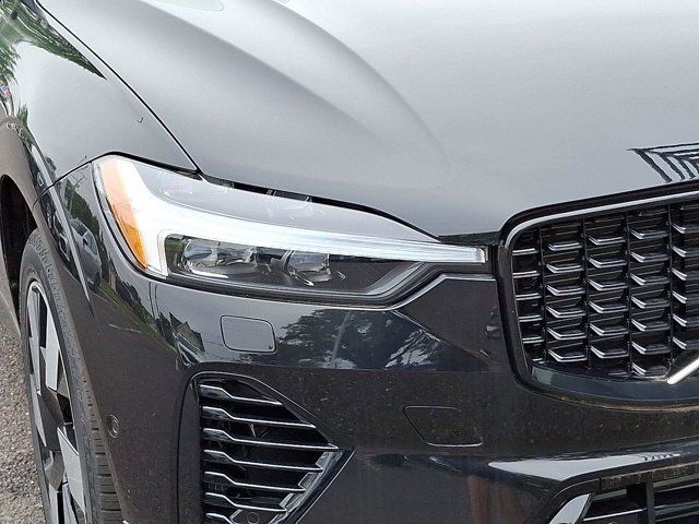 2025 Volvo XC60 Plug-In Hybrid Plus