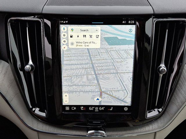 2025 Volvo XC60 Plug-In Hybrid Plus