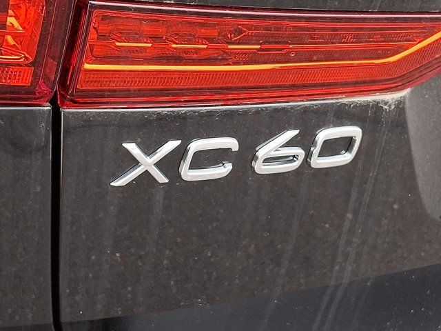 2025 Volvo XC60 Plug-In Hybrid Plus