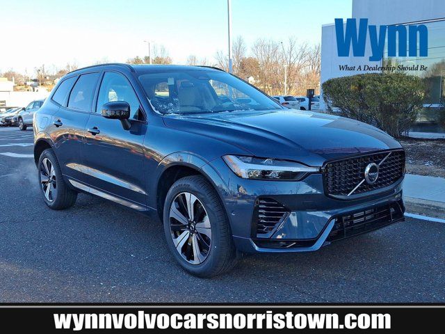 2025 Volvo XC60 Plug-In Hybrid Plus