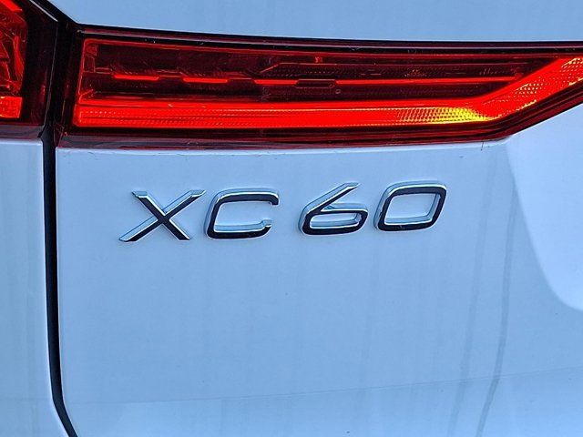 2025 Volvo XC60 Plug-In Hybrid Ultra