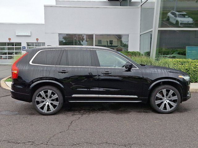 2025 Volvo XC90 Plus