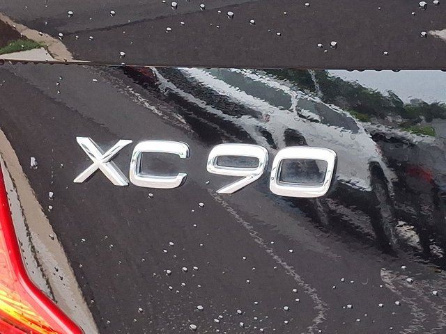 2025 Volvo XC90 Plus