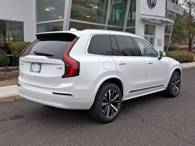 2025 Volvo XC90 Core