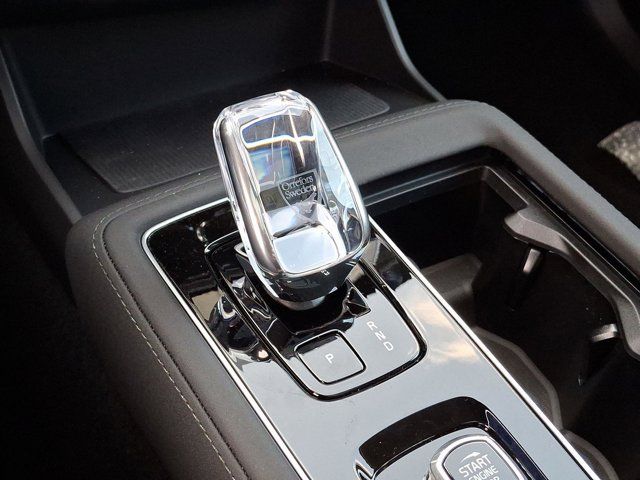 2025 Volvo XC90 Plus
